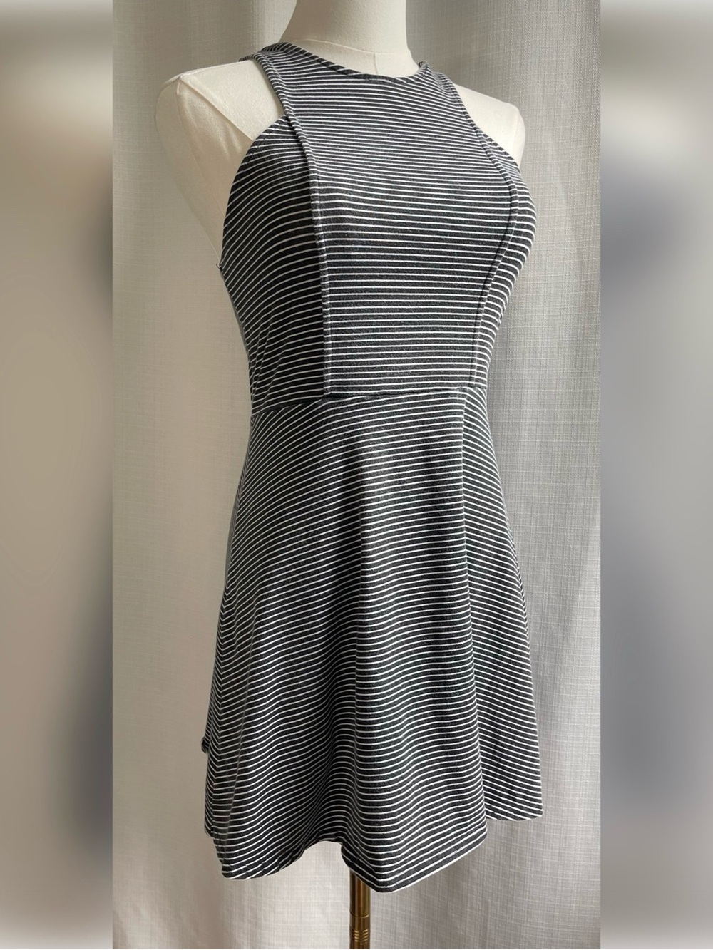 American Eagle Striped Cutout Skater Dress XS Halter Open Back Knit Mini Dress